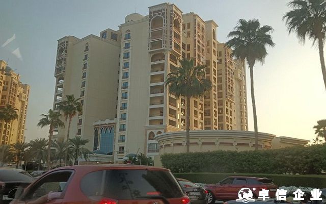 阿聯(lián)酋黃金簽證再升級(jí)：給外籍人...